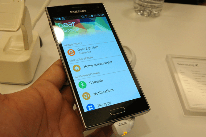 Samsung Z Tizen smartphone sm z901f 51 700x466