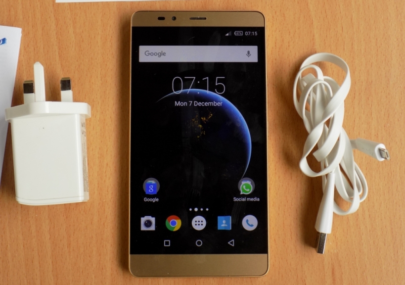 Infinix Hot 2 and Accessories