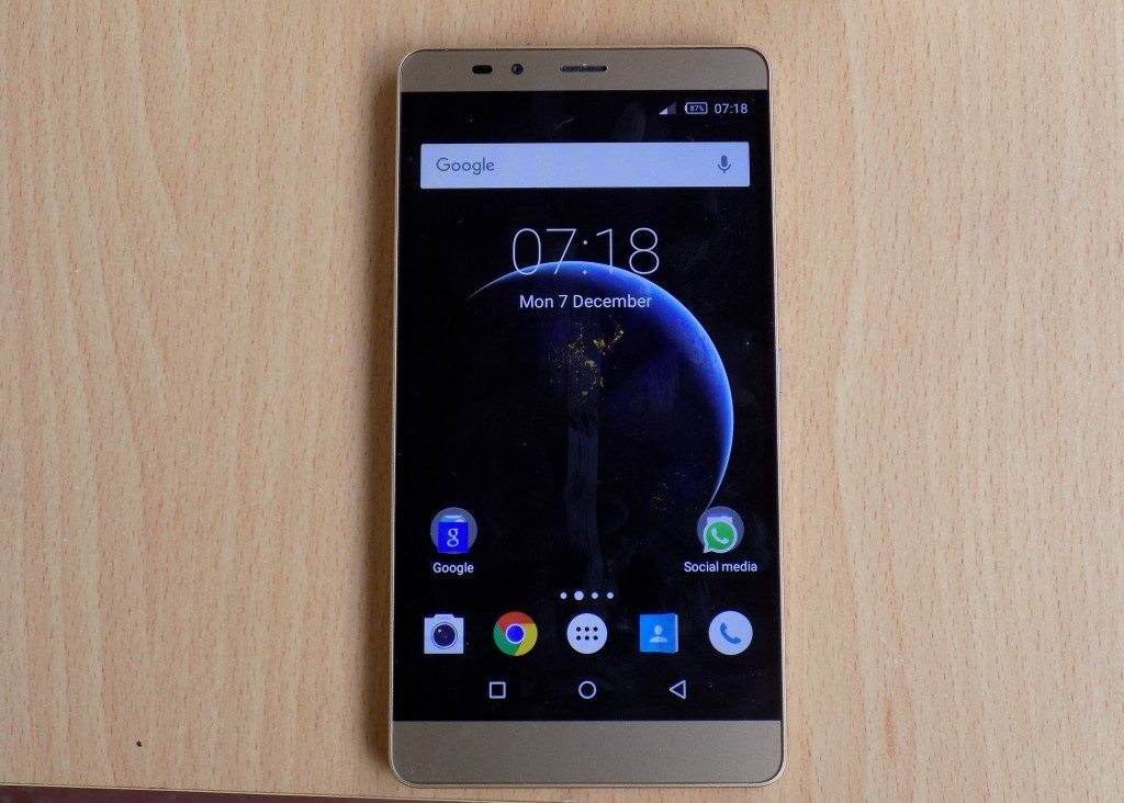 Infinix Note 2 front