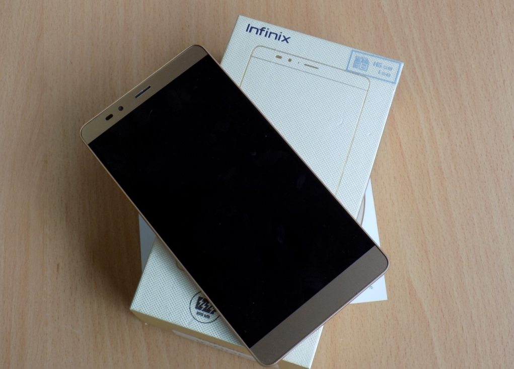 Infinix Note 2 out of the box