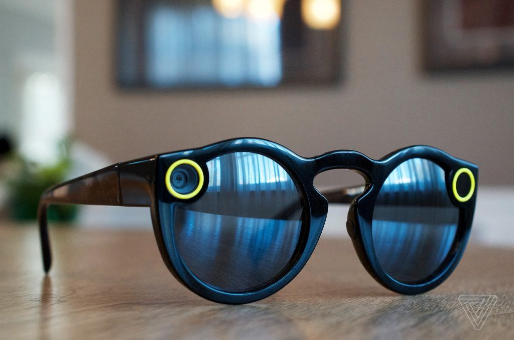 SNAPCHAT SPECTACLES
