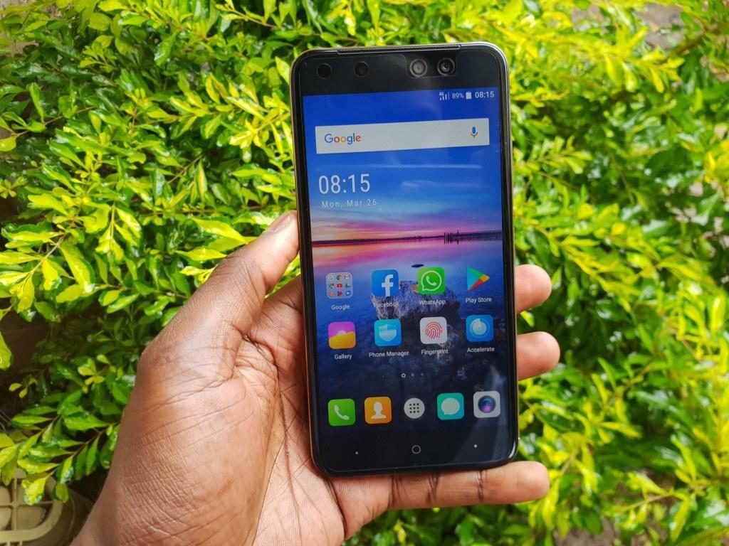 Itel s32 lte display