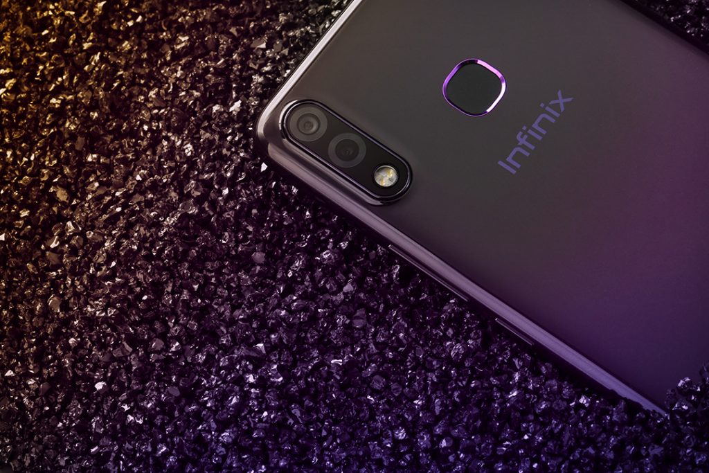 Infinix Hot 7 gradient purple