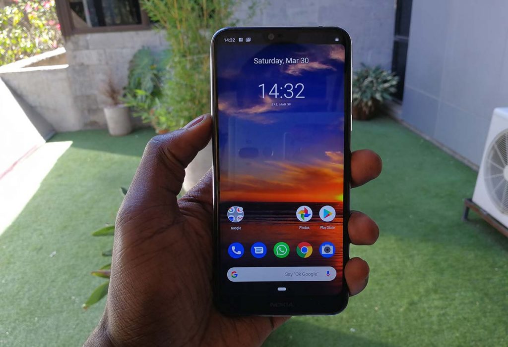 Nokia 7.1 display