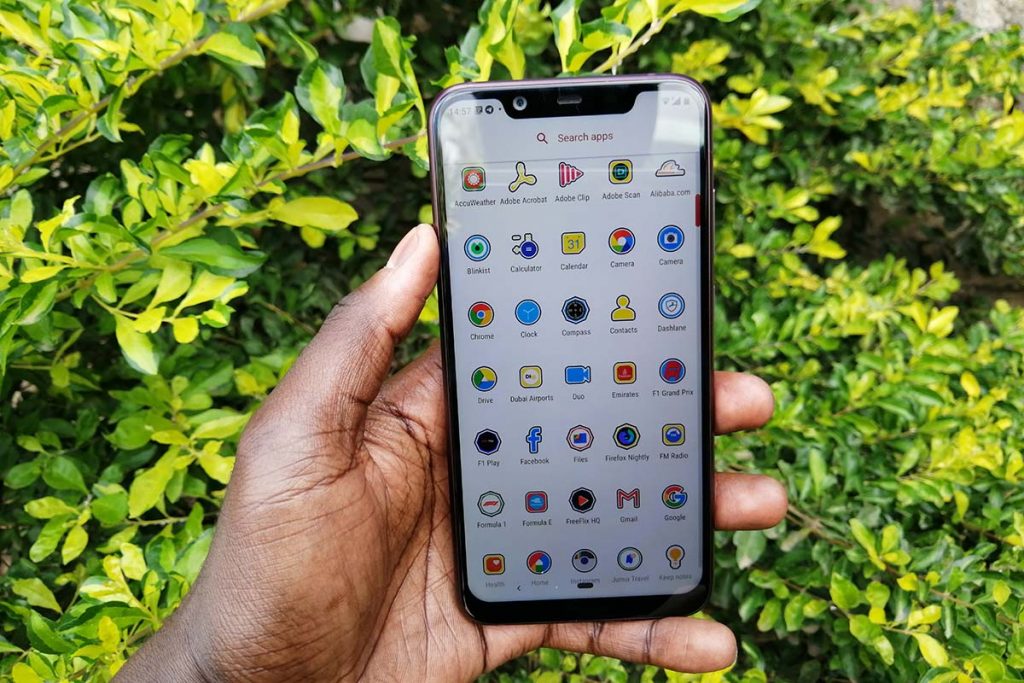 Nokia 8.1 display