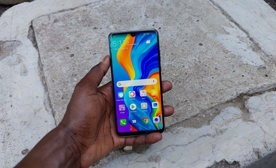 Huawei P30 LIte display