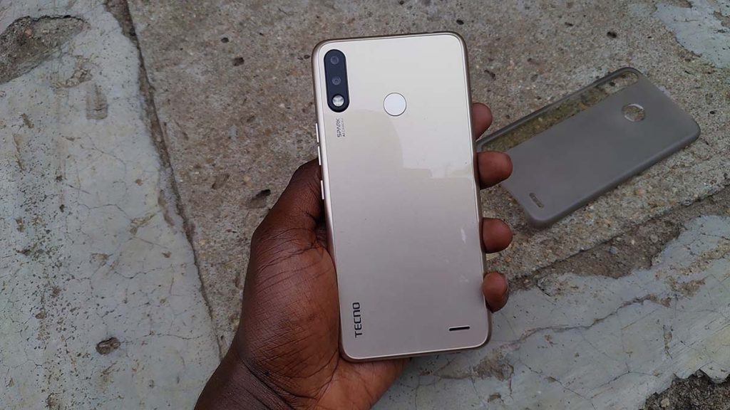 Tecno spark 3 back