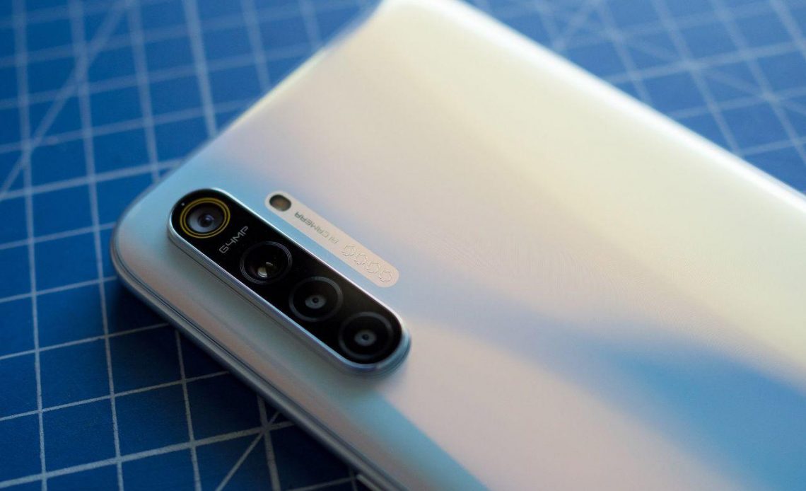realme xt