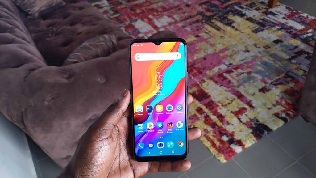 Infinix Hot 8 display