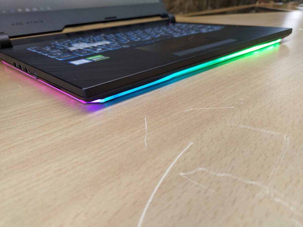 ASUS ROG strix g531gt rgb