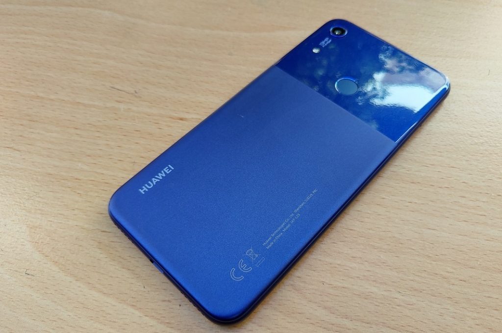 Huawei Y6s back