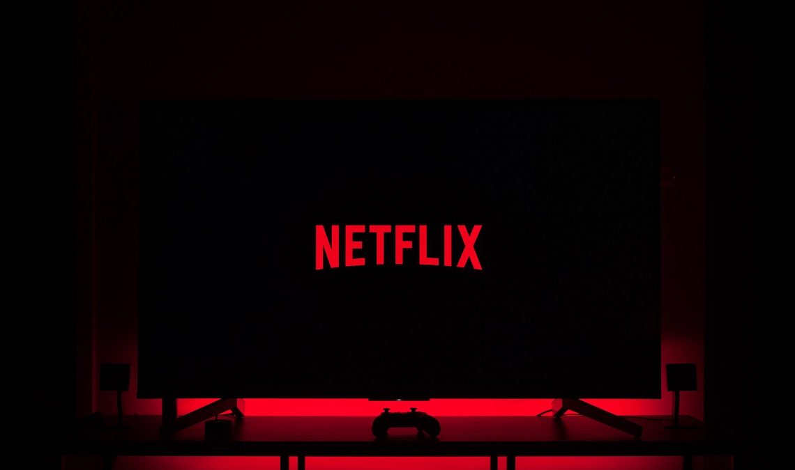 netflix screen on smart tv
