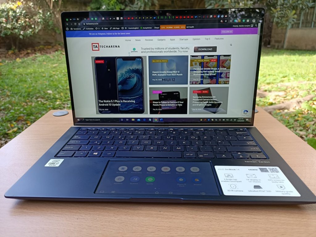 Asus zenbook 14 display