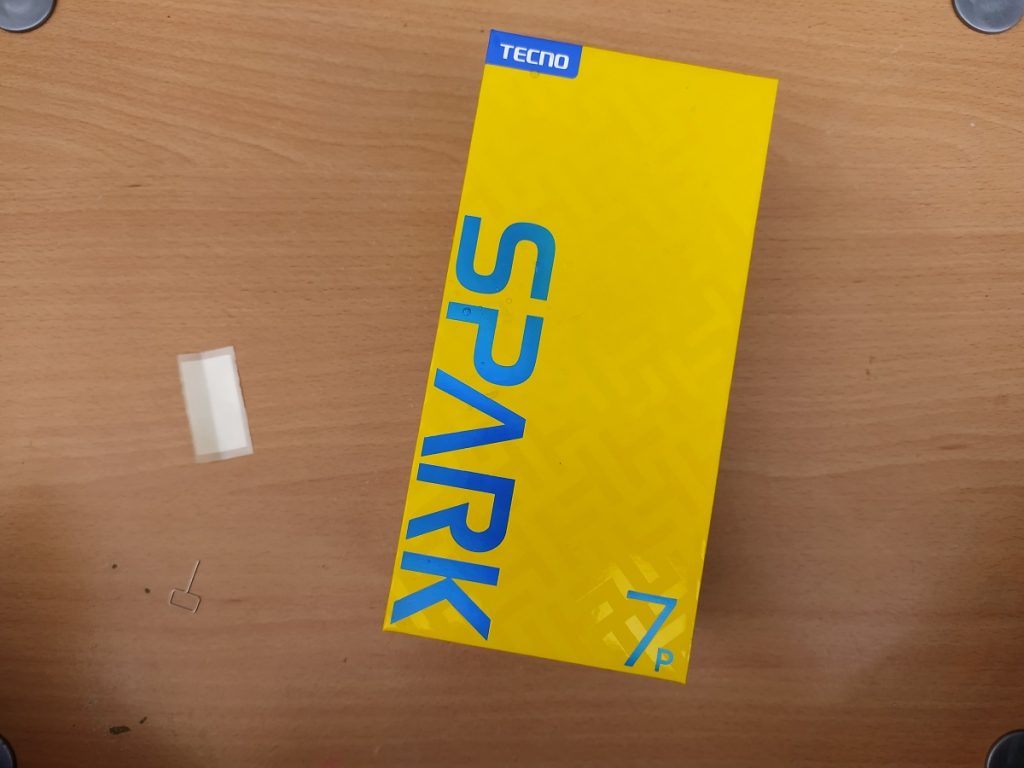 Tecno Spark 7p UNBOXING