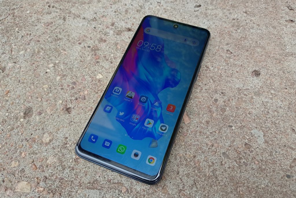 Tecno Camon 18