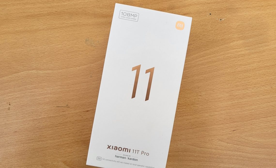 Xiaomi 11T Pro unboxing