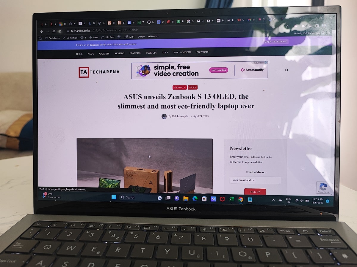 Asus S 13 OLED (UX5304) display