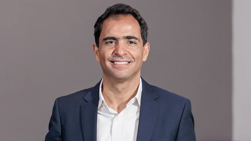Choice Matters For Your Cloud Ecosystem Adil El Youssefi - Africa Data Centres